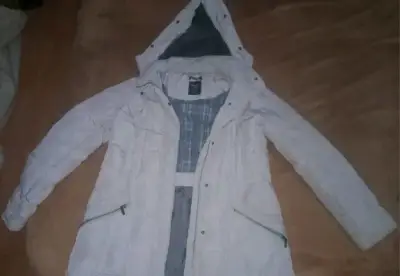 Chaqueta Zara TRF blanca con forro cálido - miniatura 3