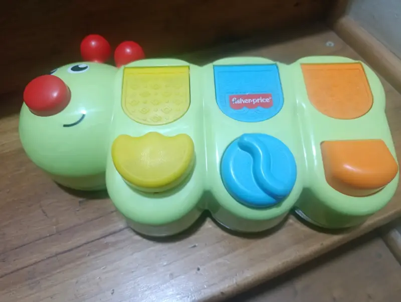 Juguete interactivo oruga Fisher-Price - 1