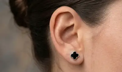 Aros de plata 925 diseño de trébol negro - miniatura 1