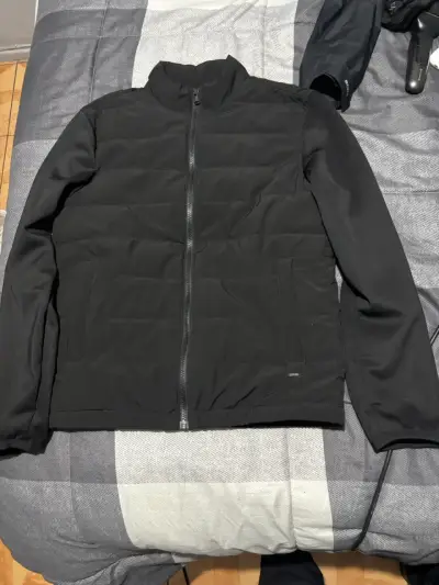 Chaqueta negra acolchada para hombre - miniatura 1