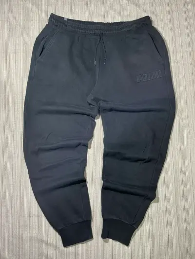 Pantalones deportivos Puma negros para hombre - miniatura 1