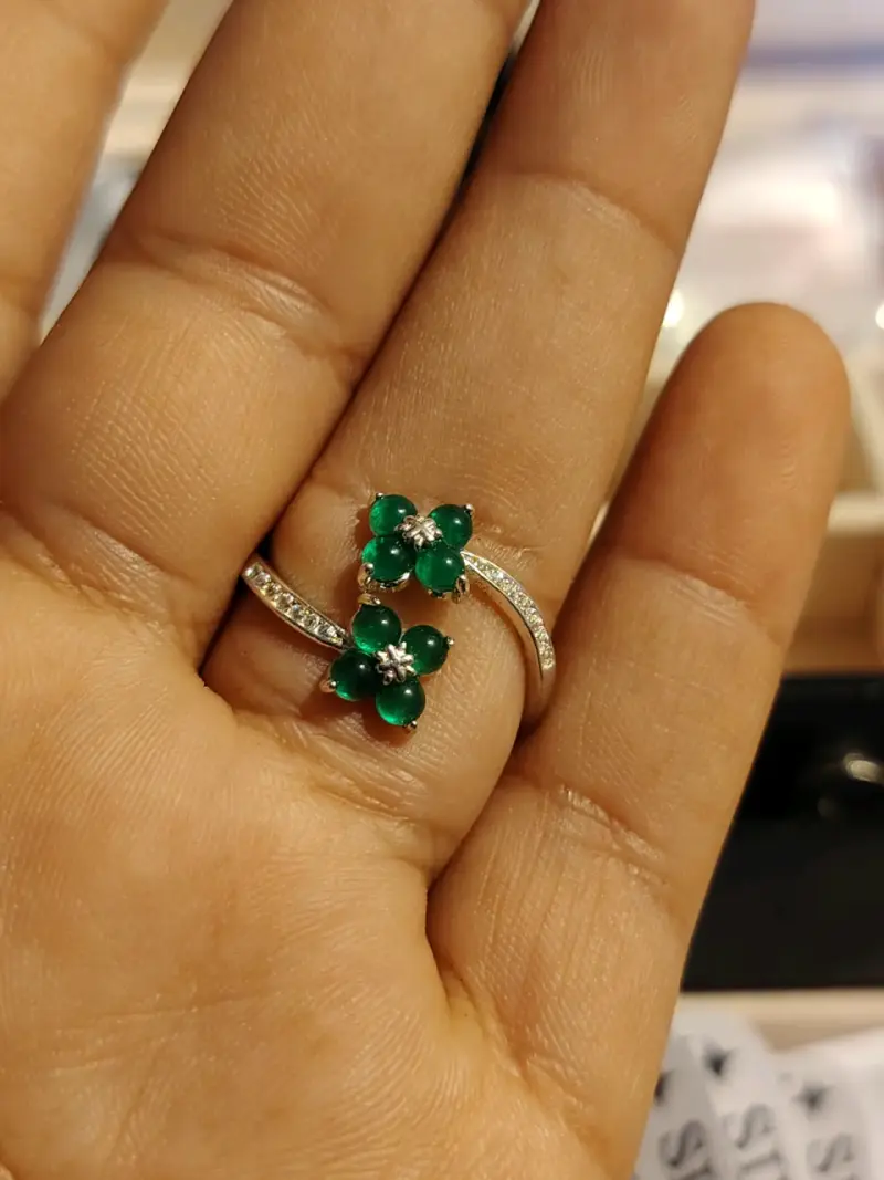 Anillo de plata 925 con diseño de flores verdes - 1