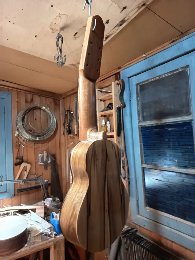 Hatun Charango - 2