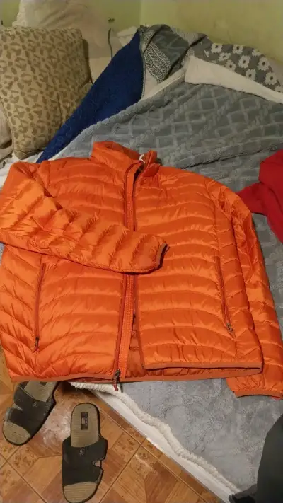 Chaqueta acolchada naranja para hombre - miniatura 1