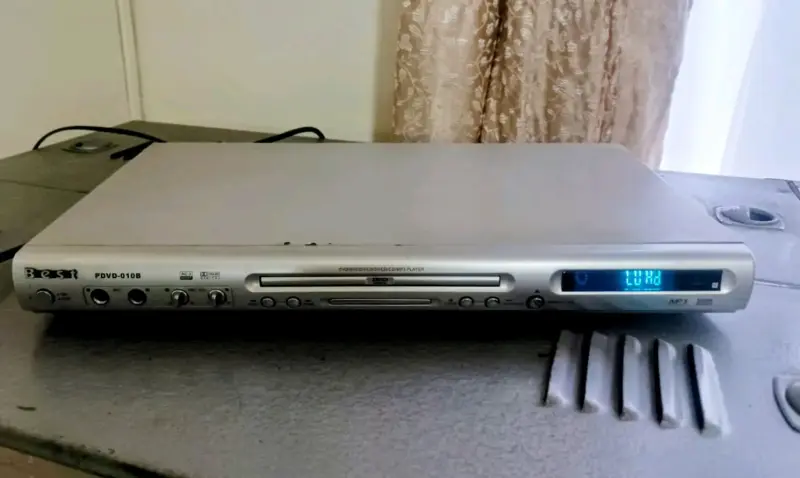 Reproductor de DVD Best PDVD-010B plateado - 3