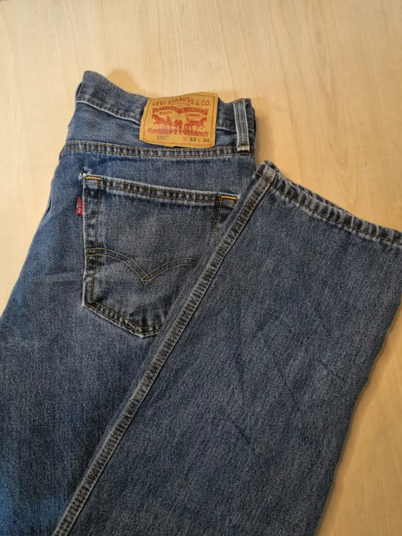 Jeans Levi's 550 azul clásico - 1