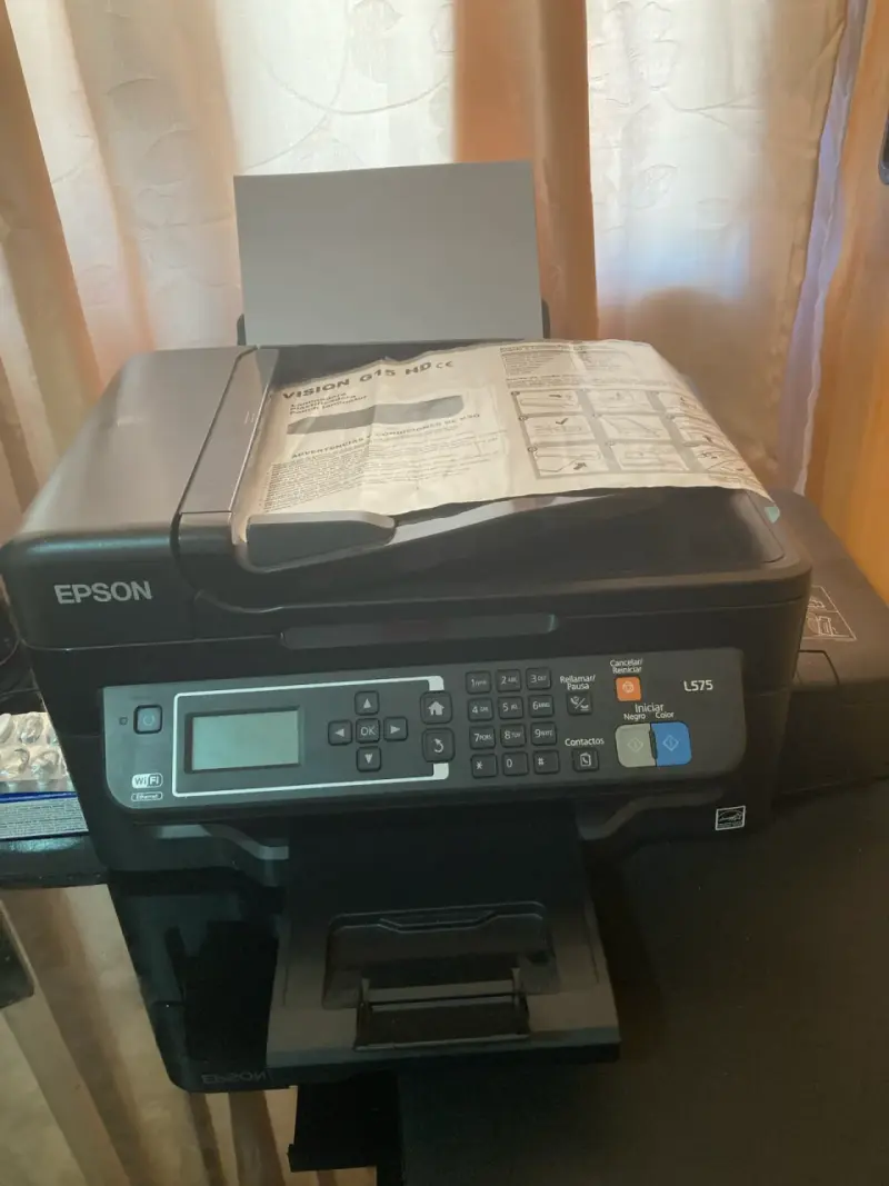 Impresora multifuncional Epson L575 WiFi