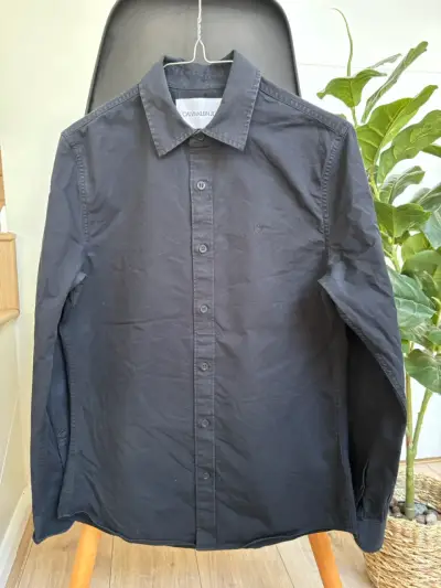 Camisa negra Calvin Klein para hombre - miniatura 1