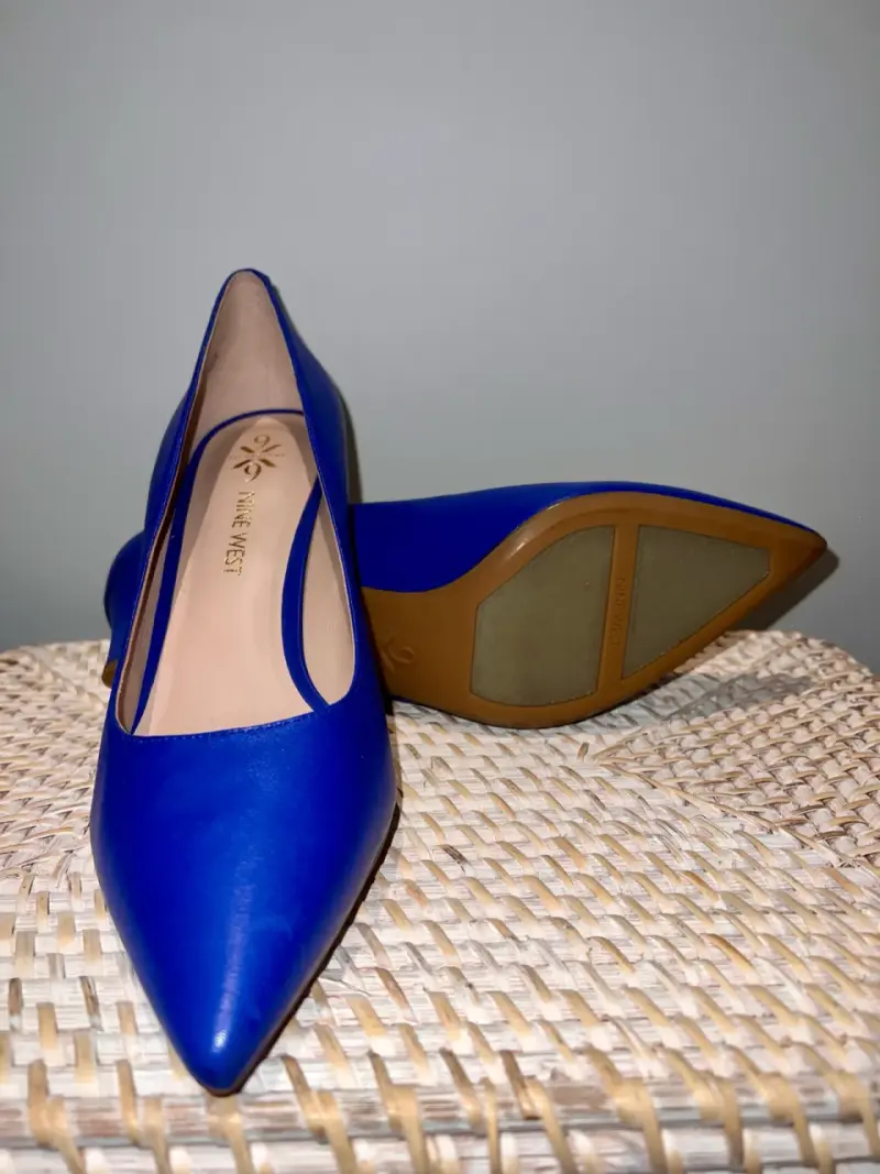 Zapatos de tacón azul eléctrico elegantes - 3