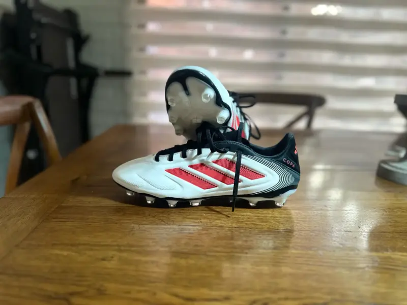 Botines de fútbol Adidas Copa blancos y negros - 1
