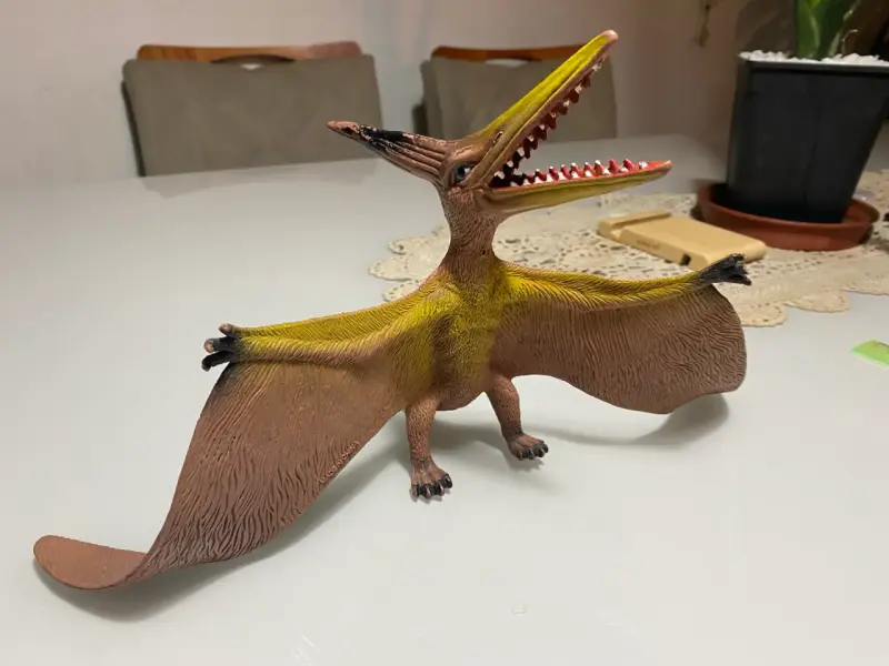 Pterodáctilo gigante 30 cm ancho - 1
