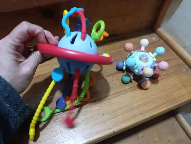 Juguetes de estimulación sensorial para bebés - 2