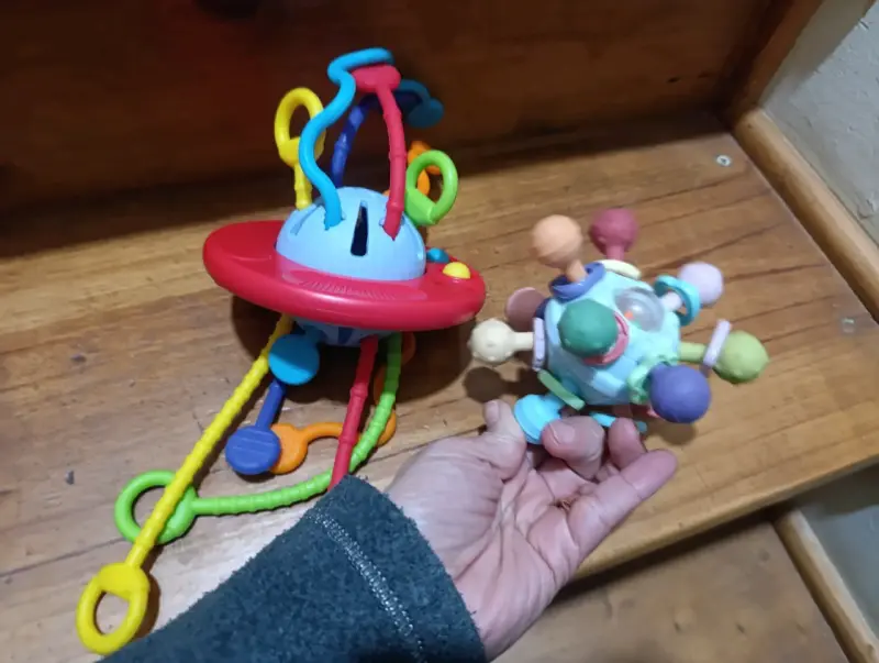Juguetes de estimulación sensorial para bebés - 4