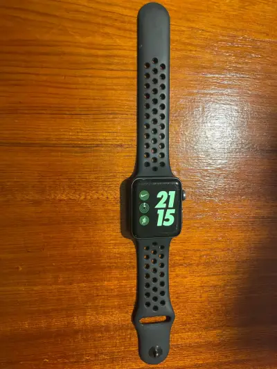 Apple Watch Series 3 - miniatura 1
