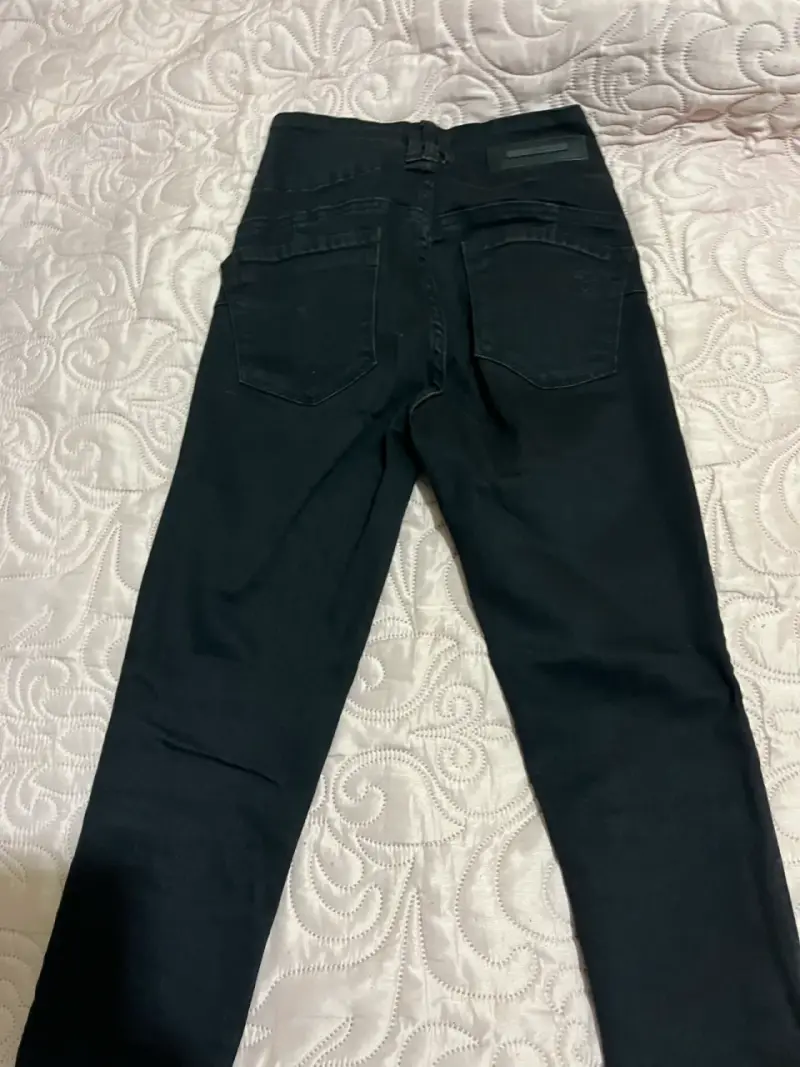 Pantalones negros de mujer con cierre - 3