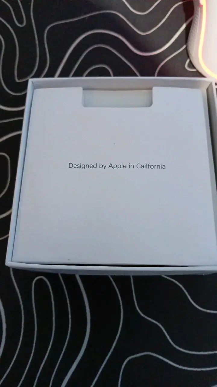 Auriculares inalámbricos Apple AirPods Pro 2 Usado - 6