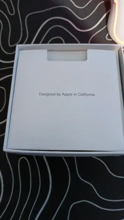 Auriculares inalámbricos Apple AirPods Pro 2 Usado - miniatura 6