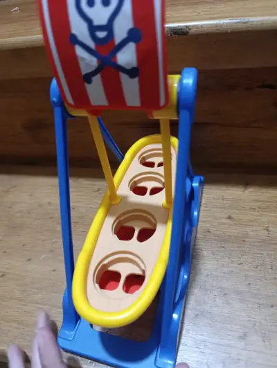 Barco pirata de pepa pig y sus amigos - miniatura 3