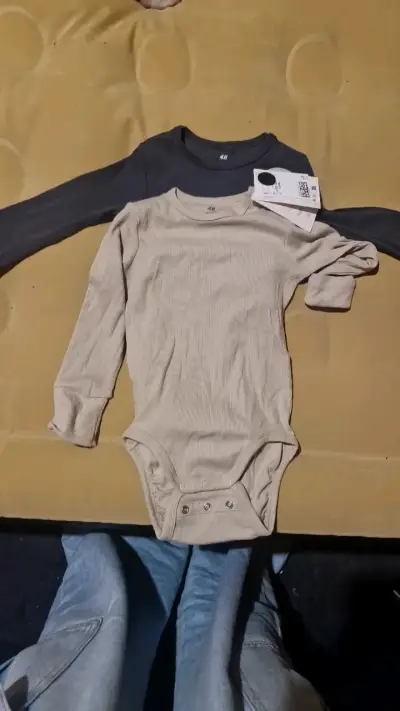 Body de bebé H&M manga larga - miniatura 1