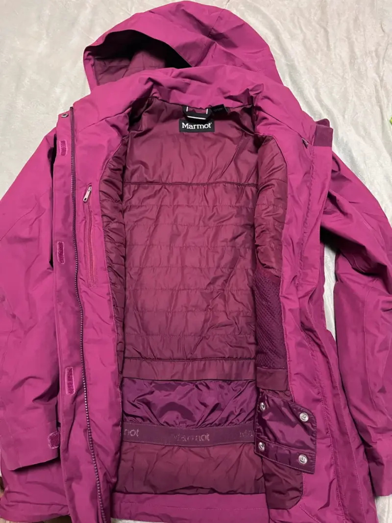 Chaqueta impermeable Marmot fucsia con capucha - 2