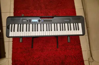 Teclado Casio Casiotone CT-S200 con soporte - miniatura 2