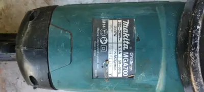 Esmeril angular Makita 7 pulgadas - miniatura 2