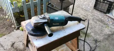 Esmeril angular Makita 7 pulgadas - miniatura 3