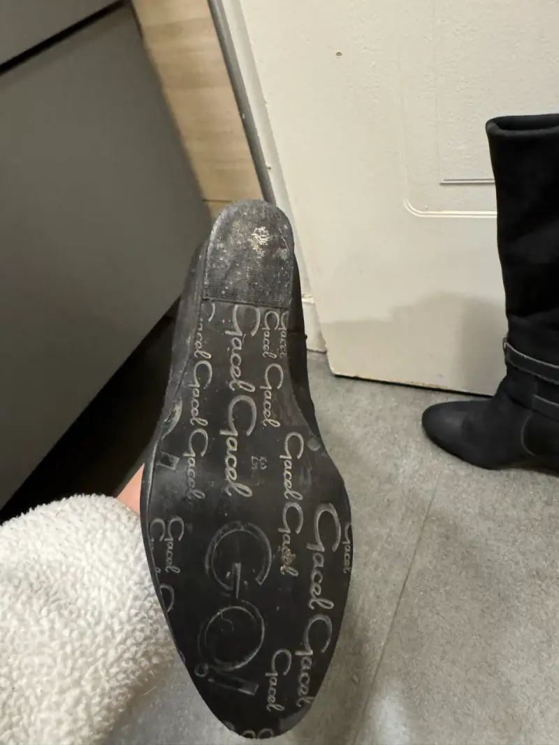 Botas negras de gamuza con plataforma - 6