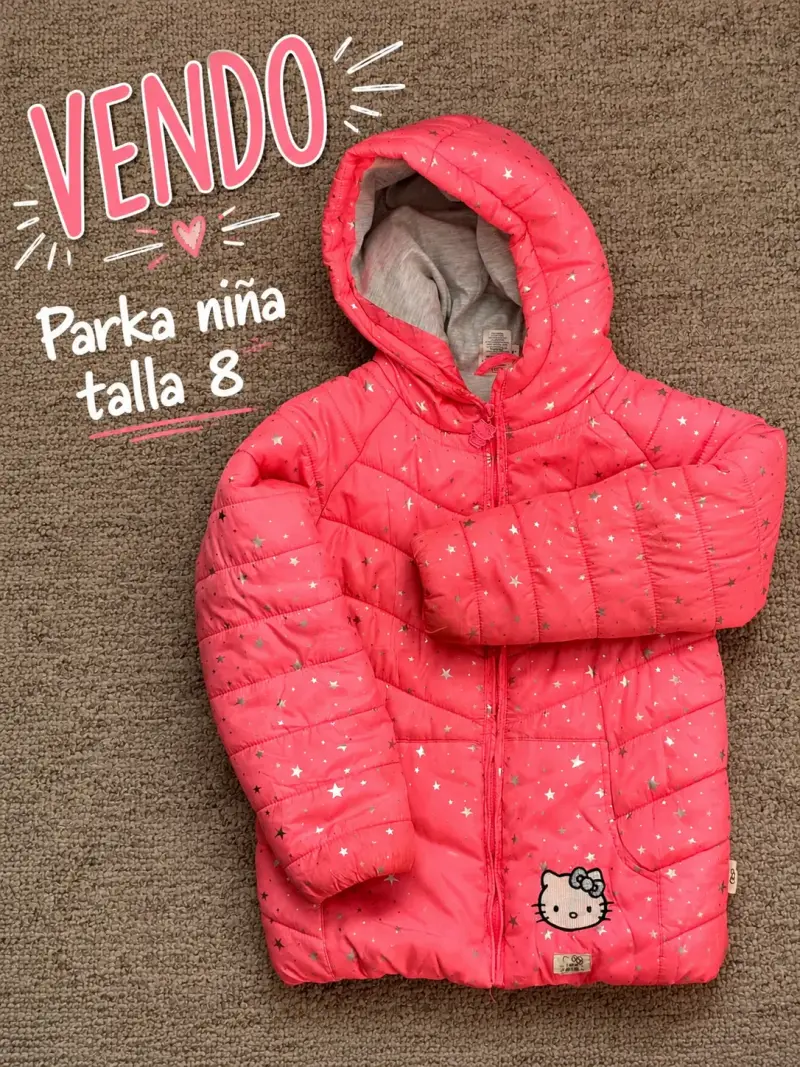 Parka infantil rosa con diseño de estrellas