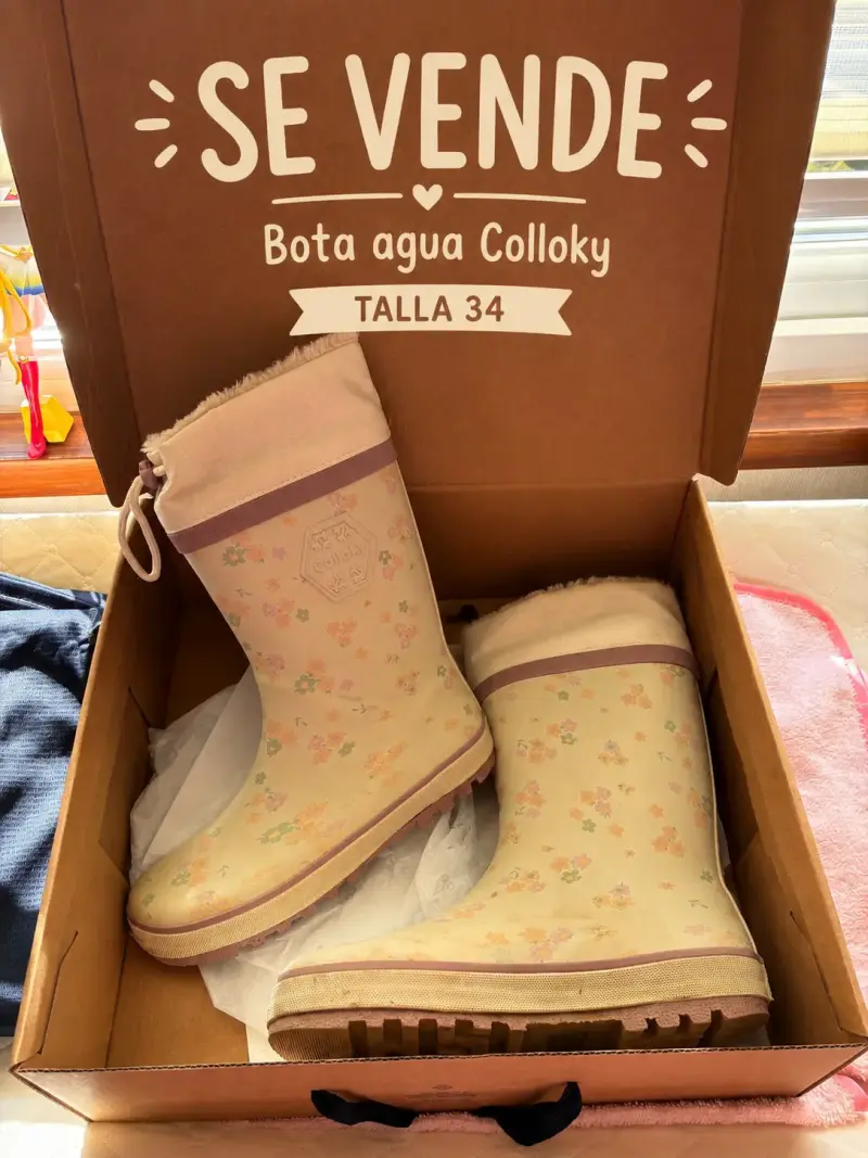 Botas de agua Colloky talla 34 con diseño floral