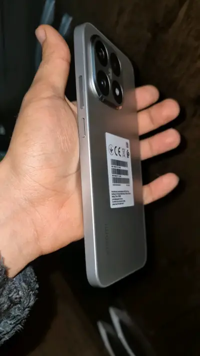 Xiaomi 15t practicamente sin uso - miniatura 4