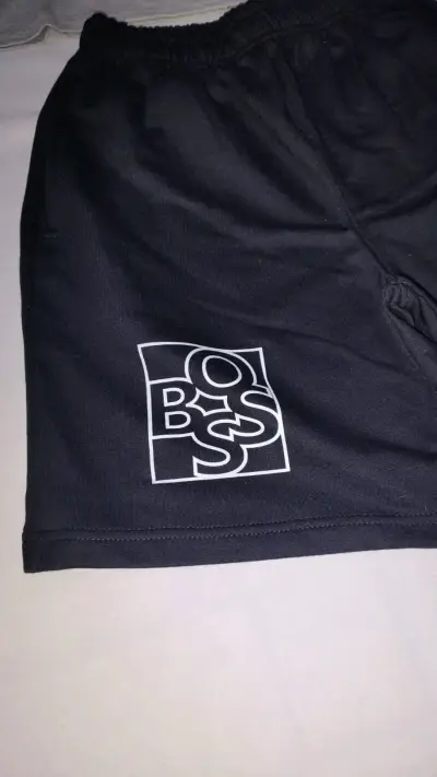 Conjunto deportivo Boss gris y negro talla S - miniatura 3
