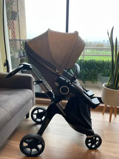 Coche Stokke gris - miniatura 2