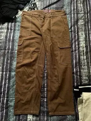 Pantalones cargo marrones