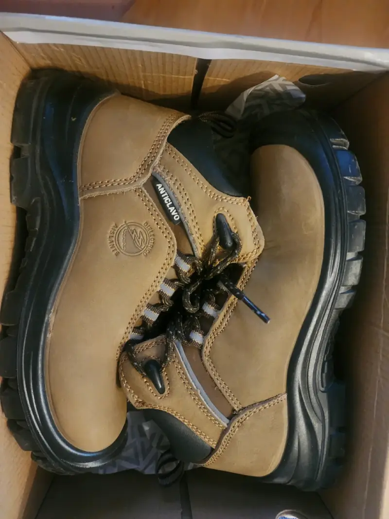 Botas de seguridad Anticlavo marrón - 1