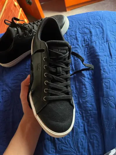 Zapatillas negras Tommy Hilfiger casuales - miniatura 1