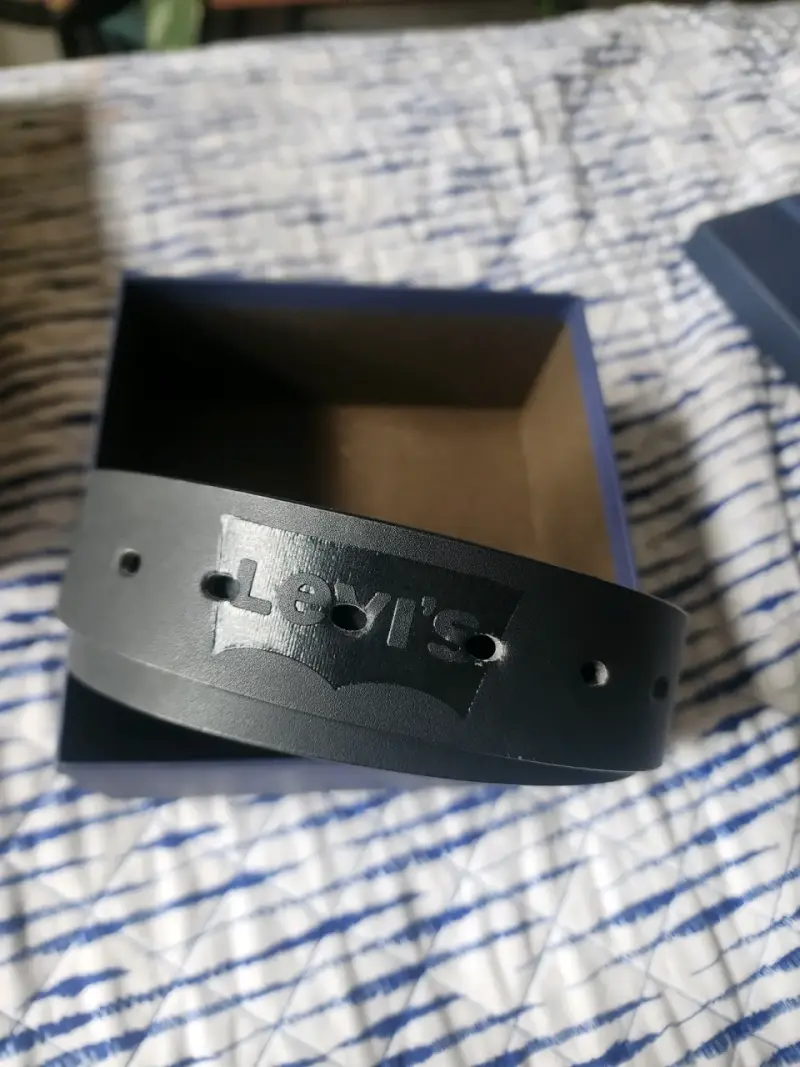 Cinturón de cuero negro nuevo en caja - 2