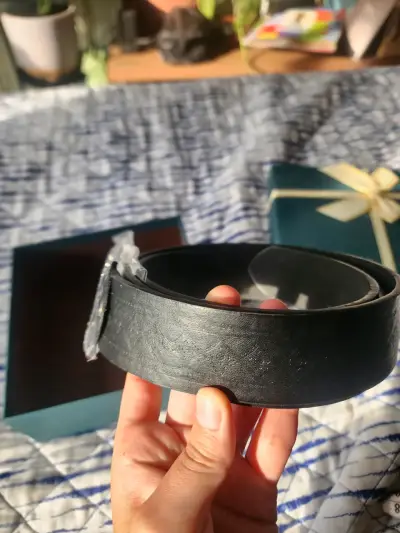 Cinturón de cuero negro nuevo en caja - miniatura 4