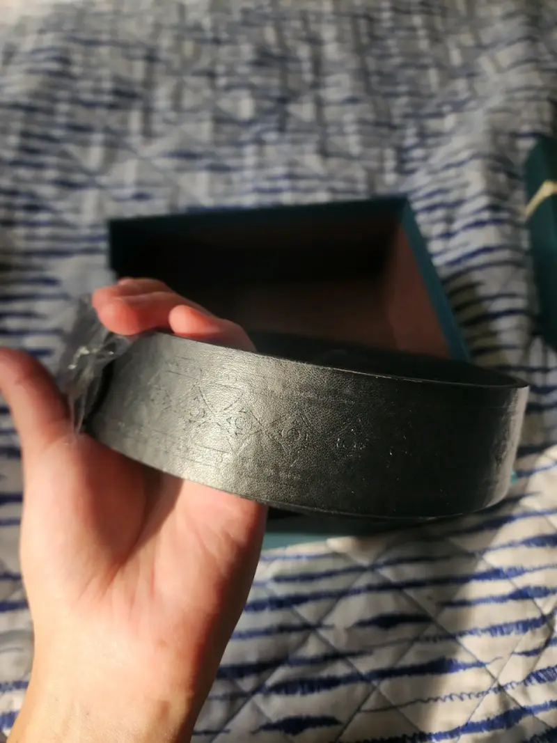 Cinturón de cuero negro nuevo en caja - 5