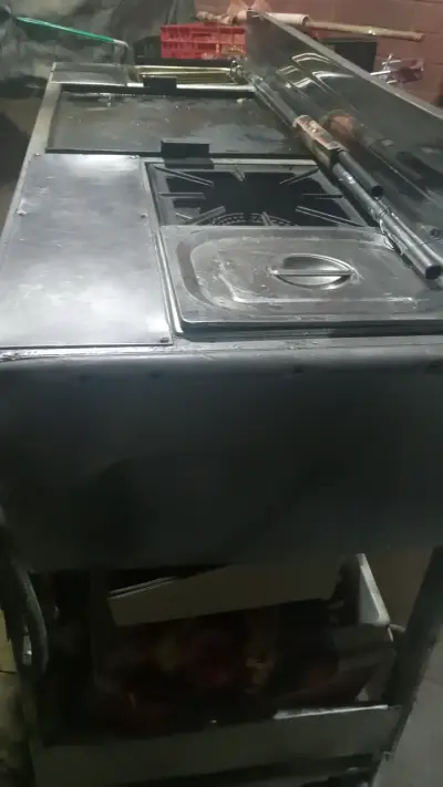 Mesa de acero inoxidable y cocina para fooltrak - miniatura 2