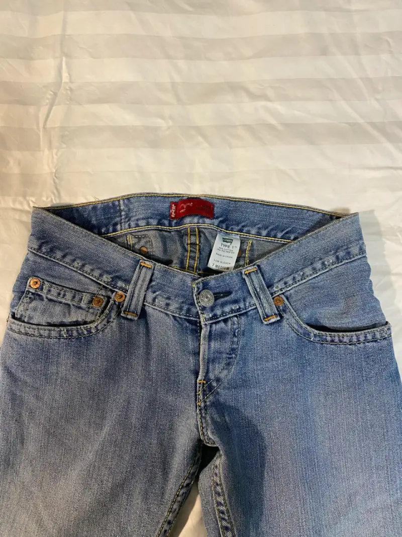 Jeans Levi's clásicos azul claro - 2