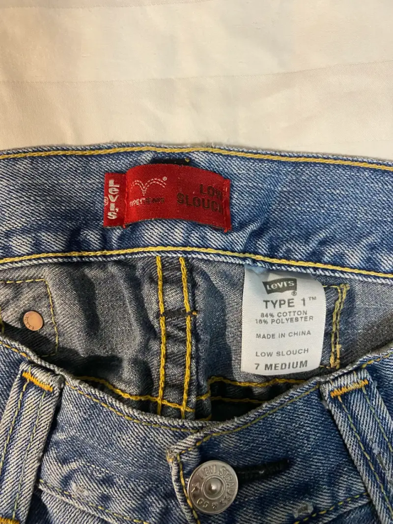 Jeans Levi's clásicos azul claro - 5