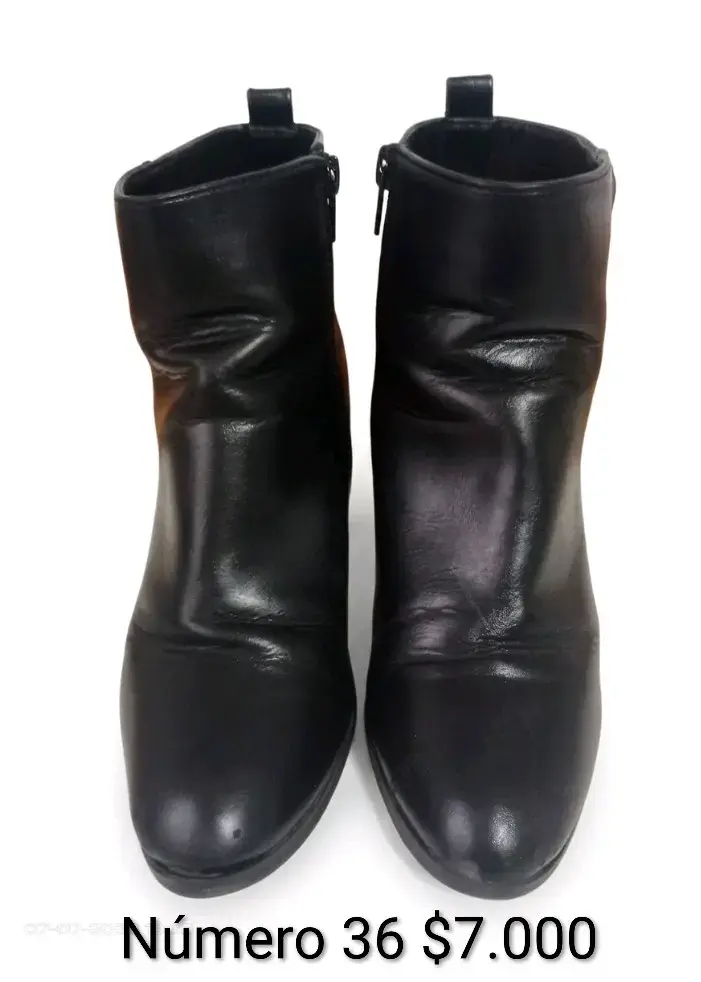 Botines negros  número 36
