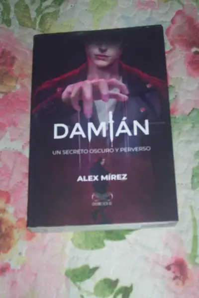 Libro 'Damián' de Alex Mírez - miniatura 1