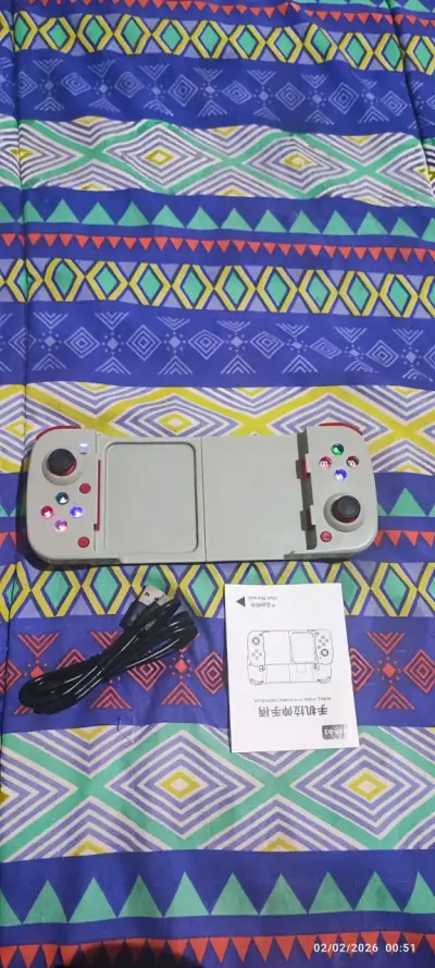 Controlador de juegos móvil plegable - miniatura 1