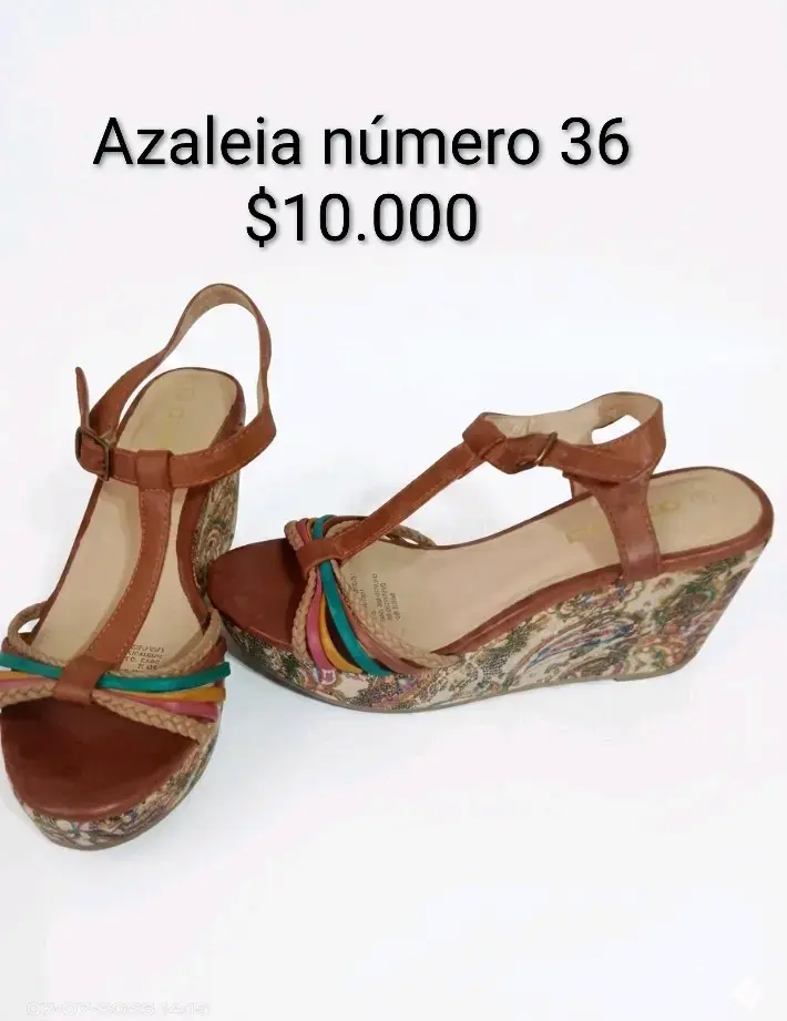 Sandalias Azaleia número 36 con tiras coloridas - 2
