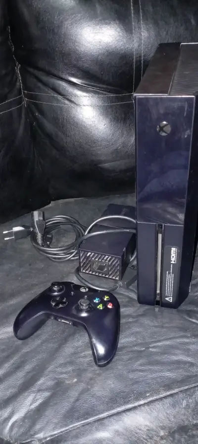Xbox One  también permuto por una Xbox 360 - miniatura 1