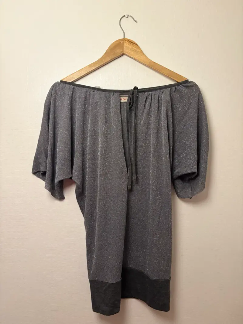 Túnica gris brillante María Pasión