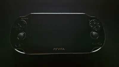 Consola portátil Sony PS Vita en buen estado - miniatura 1