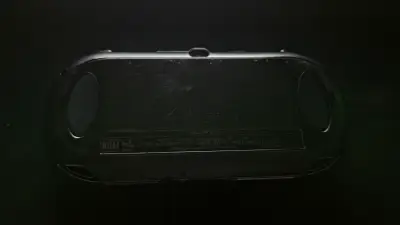 Consola portátil Sony PS Vita en buen estado - miniatura 2